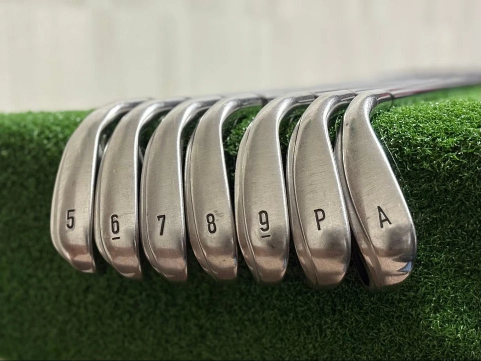 Lefty Callaway ROGUE STAR Irons #5-9,Pw,Aw(7Clubs)/NSPRO ZELOS7/Flex:Stiff - Image 3 of 4