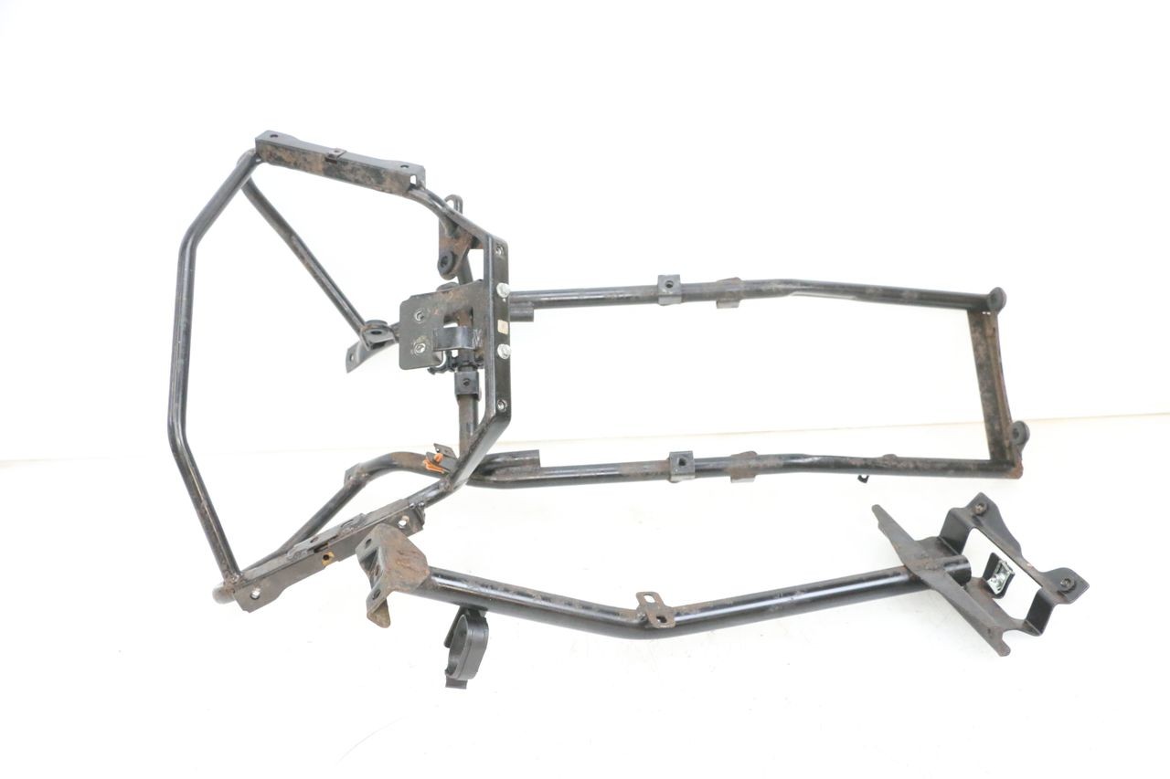 FRONT FAIRING BRACKET - PIAGGIO MP3 RL 250 (2007 - 2010)