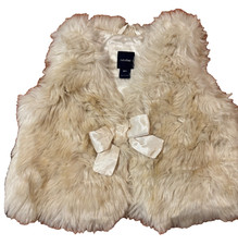 Baby Gap Faux Fur Vest GIRLS size M/L Satin Ribbon Snap Closure Ivory
