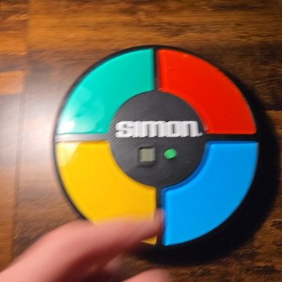 #ad Milton Bradley Simon Game Working. Great Condition $10.00