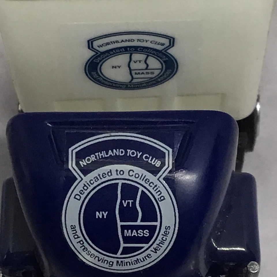 Vint Northland Toy Club 21-я годовщина 1974-1995 *ЕДИНСТВЕННАЯ В СВОЕМ РОДЕ* модель No7 1:43 установка  - Изображение 3 из 4