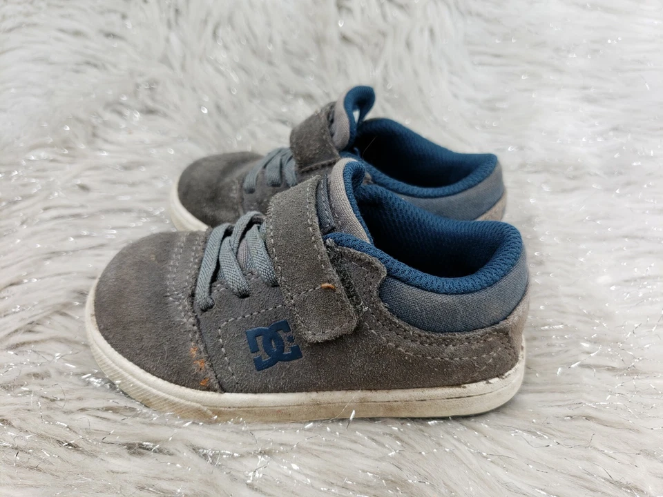 DC туфли серый синий повседневный легко на кроссовки ребенка ясельного возраста размер США 6 EUR 21,5 - Изображение 2 из 4