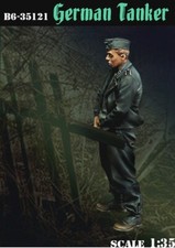 BRAVO 6 35121 WORLD WAR II GERMAN TANKER SOLDIER 1 FIGURE