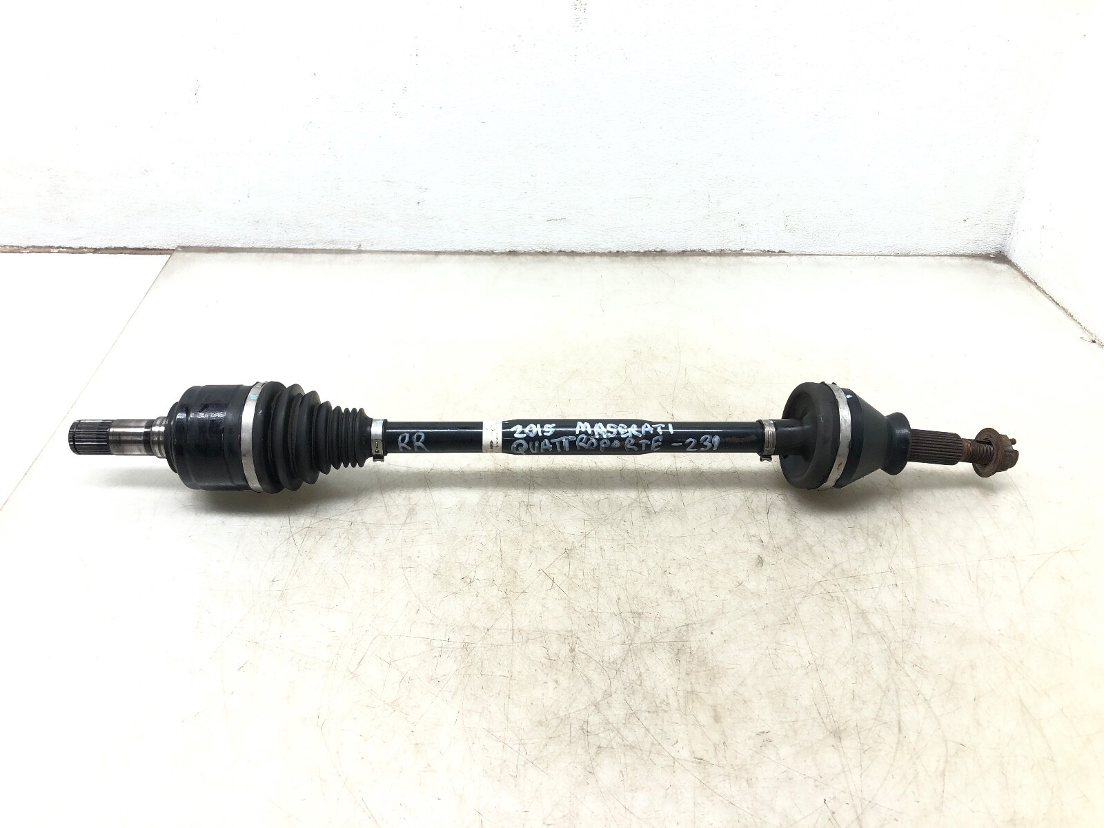 2014-2020 MASERATI QUATTROPORTE AWD RIGHT PASSENGER REAR AXLE SHAFT OEM.