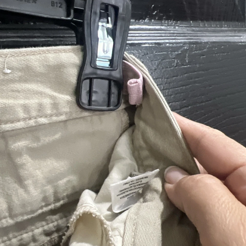 Old Navy 校服裤子 女孩 尺寸 14 卡其色 可调腰靴 切割 — 第 3/4 张图片