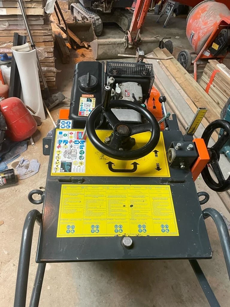 Belle CFS 600 concrete floor saw 600mm Blade Hatz diesel engine