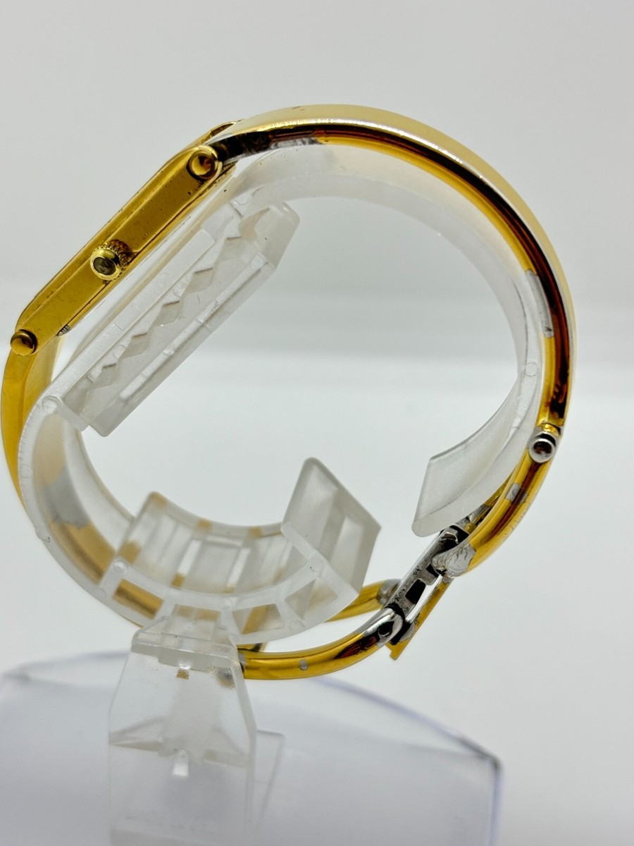 Exc+4] GUCCI 1500 Watch Gold Black Dial QZ Women's Wrist Watch