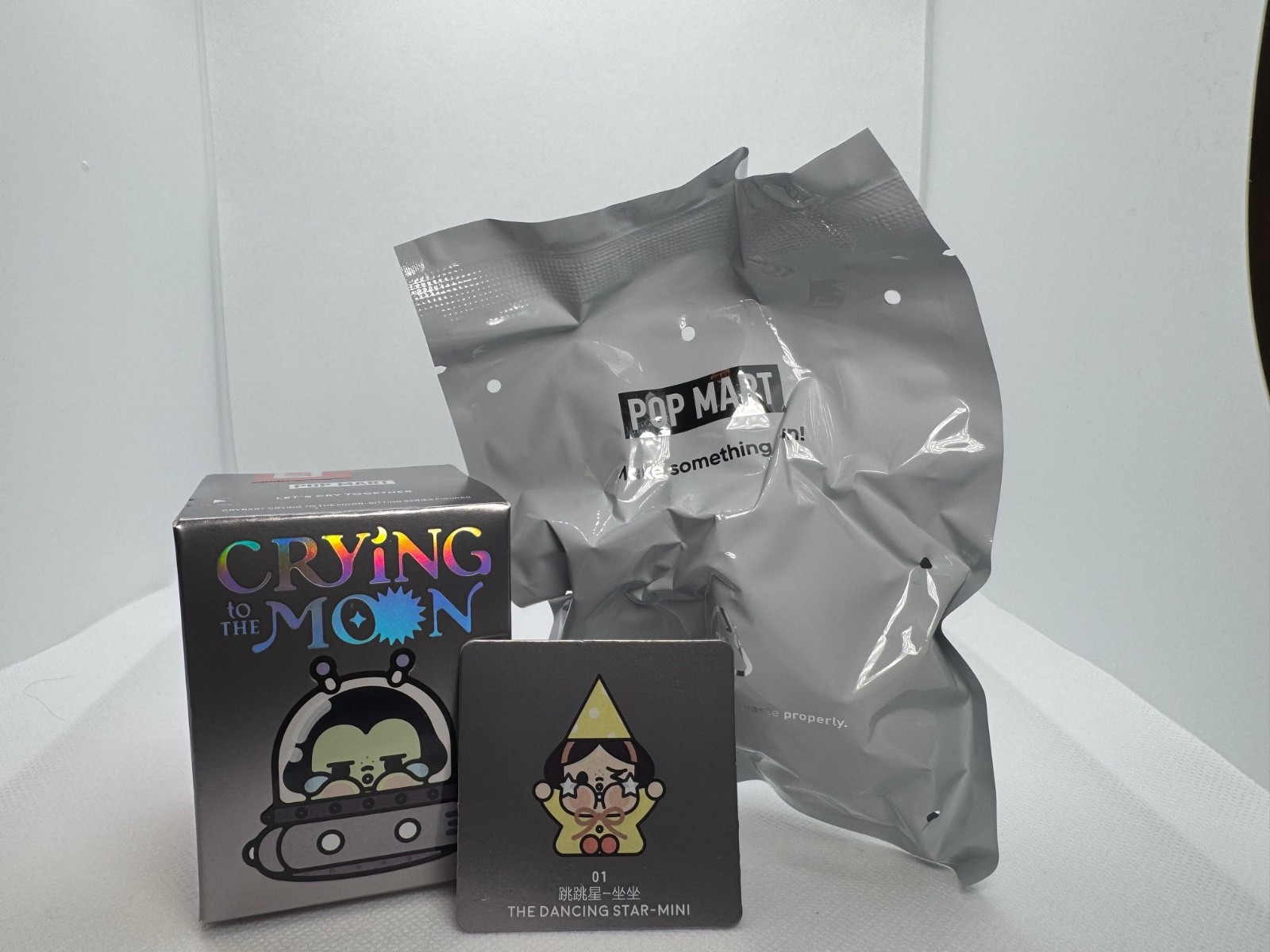 CRYBABY CRYING TO THE MOON-SITTING SERIES FIGURES- The Dancing Star Mini