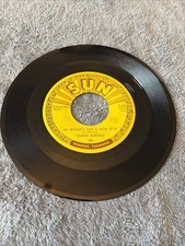 Sonny Burgess 7  45. My Bucket s Got A Hole I...