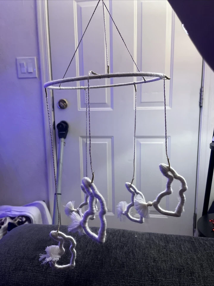 Móvil colgante hecho a mano Foto 3 de 4