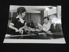 8"x10" B&W Celebrity Photo Picture Gwen Welles Gailard Sartain Nashville 8"x10" B&W Celebrity Photo Picture Gwen Welles Gailard Sartain Nashville