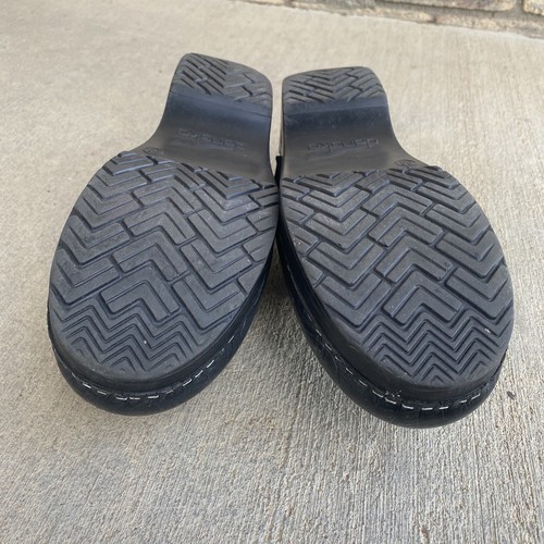 Dansko Shoes Women 39 EU 8.5-9 US Black Leather Embossed Slip-On Clogs Nursing - Picture 12 of 12