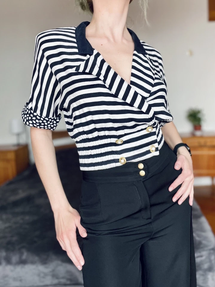 Blusa envolvente de seda vintage - rayas blancas y negras - diseño Louis Feraud Foto 2 de 4