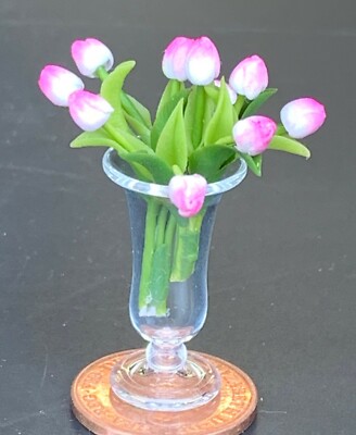 Puppenhaus rosa & weiße Tulpenblumen in einer Glasvase Maßstab 1:12 G437 tumdee