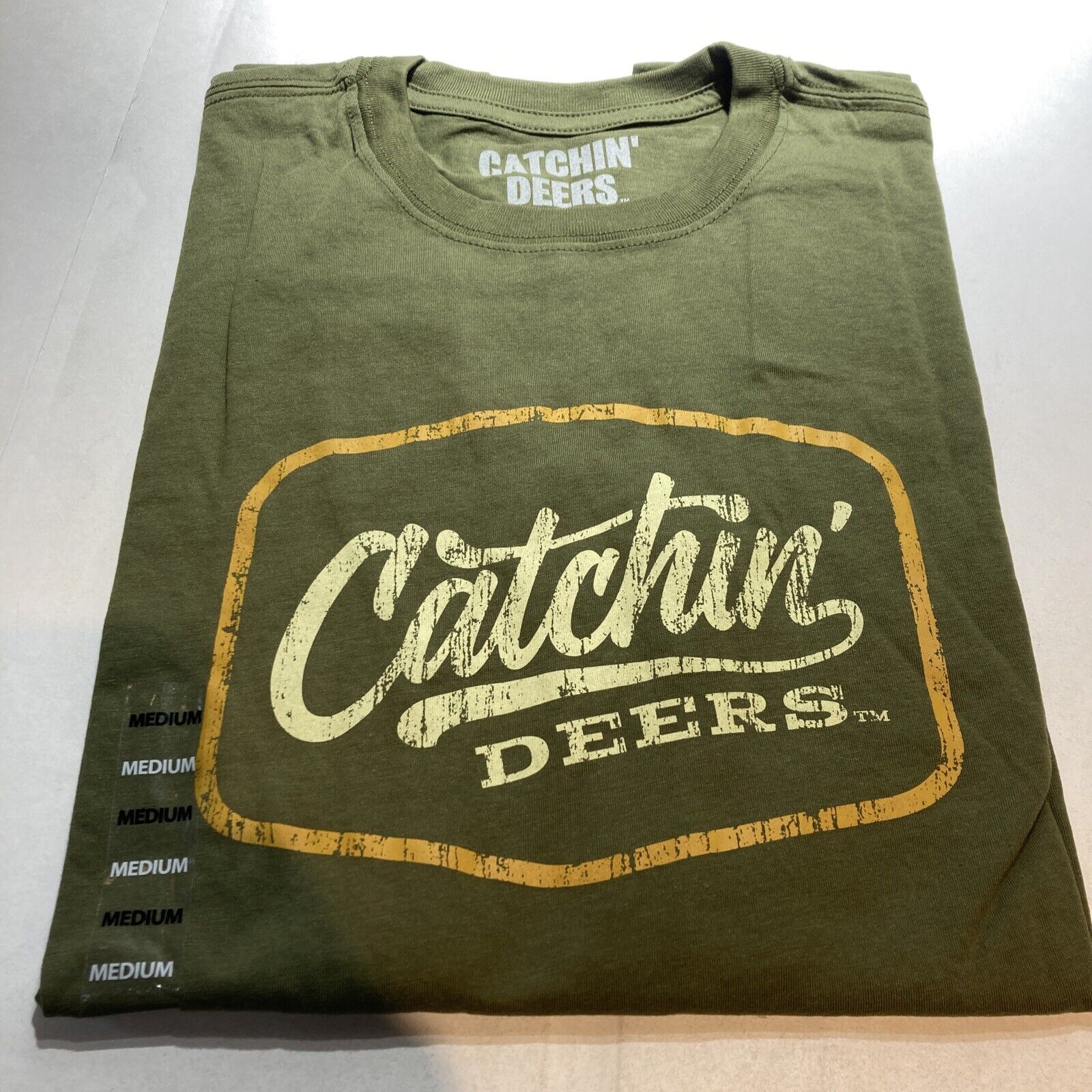 Catchin Deer : Short Sleeve "Dashboard" Size: M  Color: Olive Green-