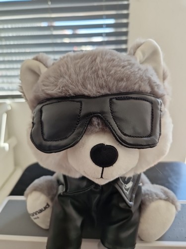EXCLUSIVE Marionnaud/Karl Lagerfeld HUSKY Plush Toy (Dressed Like Lagerfeld) - 第 4/8 張圖片