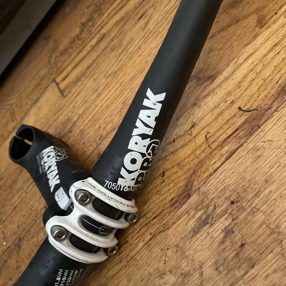 Combo de potencia de manillar Shimano Pro Koryak Foto 4 de 4