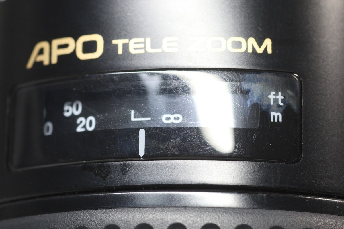 Minolta AF APO Tele Zoom 100-400mm F/4.5-6.7 Lens for Sony A mount