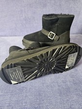 Womens UGG PlushBoots Suede/Leather with Buckle. Size 36 Or Womens Size 5 New