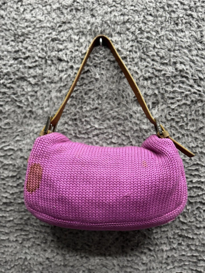 Vintage Fendi Knitted Fuchsia Pink Baguette - Image 2 of 4