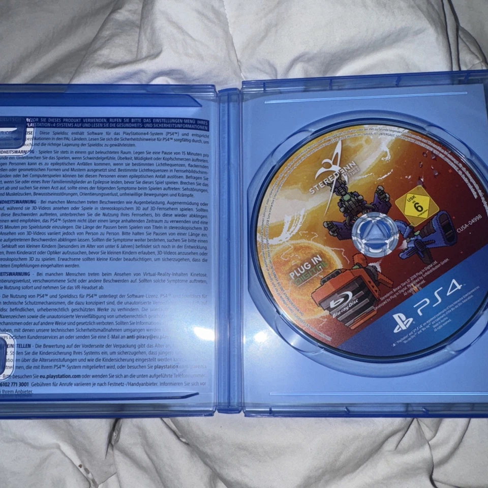 Steredenn Binary Stars - PlayStation 4, PS4 - Strictly Limited Games - Image 2 of 4