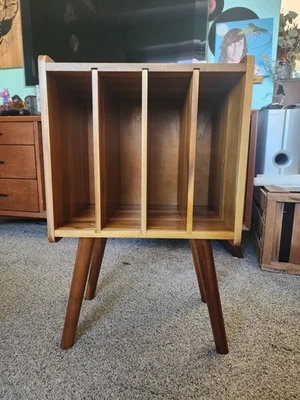 2BHOME STORE Wooden LP Record Player Stand 4 Cabinets Holds up to 100 Vinyls 13 x 16 x 26 in