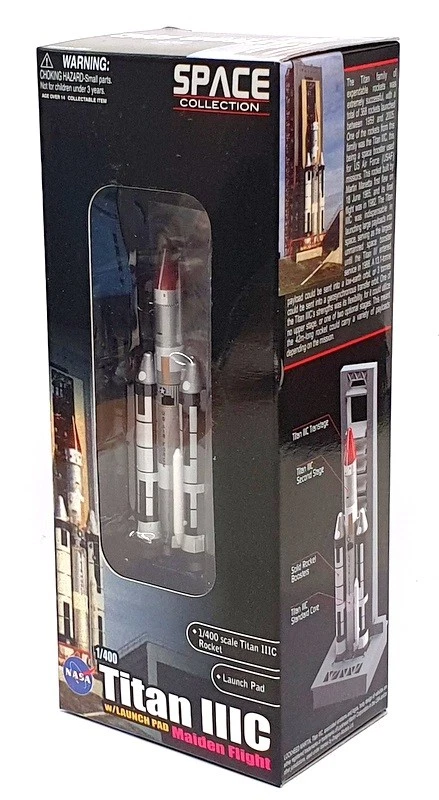 Dragon 1/400 Scale 56341 - NASA Titan IIIC Rocket Maiden Flight W/Launch Pad - Image 4 of 4
