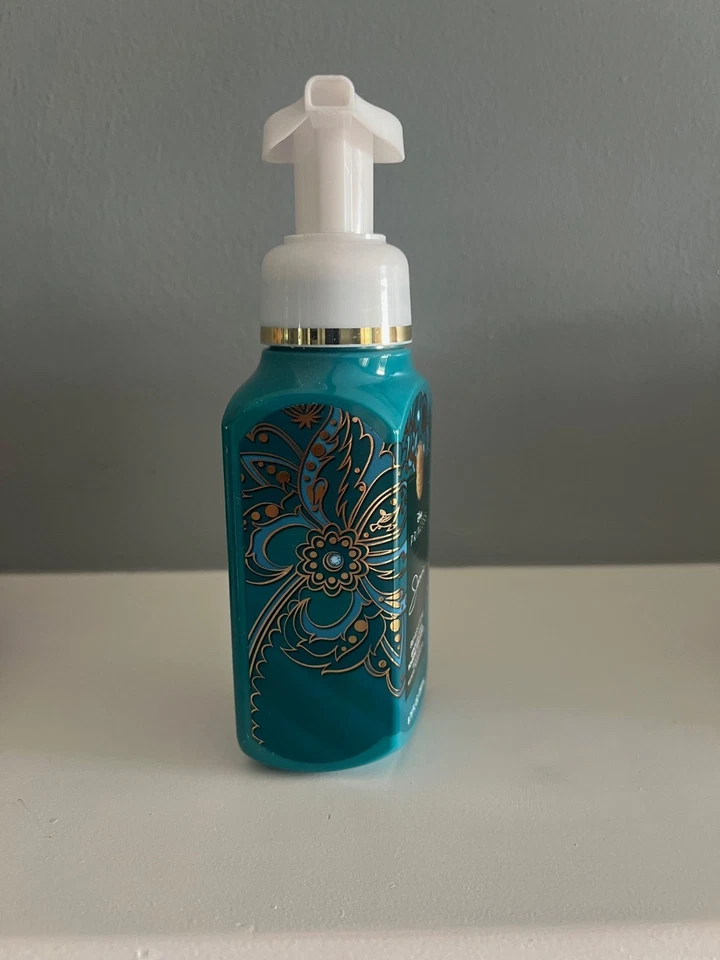 Bath and Body Works Disney Princess JASMINE Clean & Gentle Foaming Hand Soap - Image 2 of 3