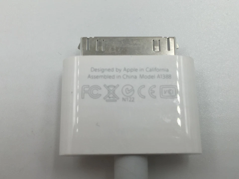 Genuine OEM Apple 30-pin to HDMI Video Audio Adapter Cable FOR iPad and iPhone - Image 4 of 4