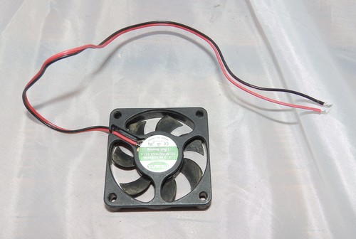 Lüfter Ball Bearing EC-5010 DC 12V Max 0.15A 50x50x10mm CPU-Lüfter Kühler