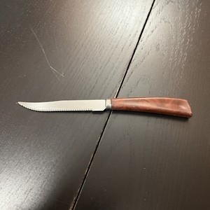 Vintage Quikut Quikkle Stainless USA Steak Knives Brown Handle 4"