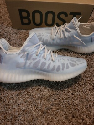 yeezy mono ice size 9