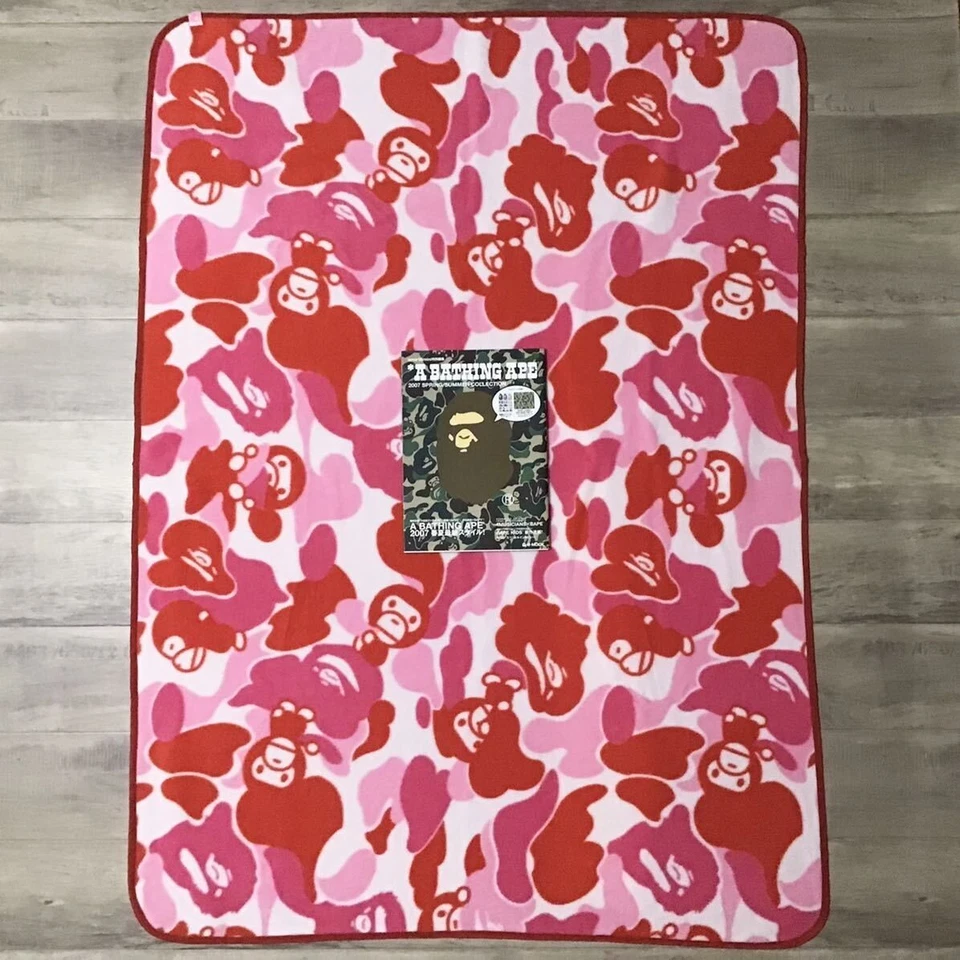 Manta polar BAPE BIG MILO ABC camuflaje rosa A Bathing Ape Foto 2 de 4