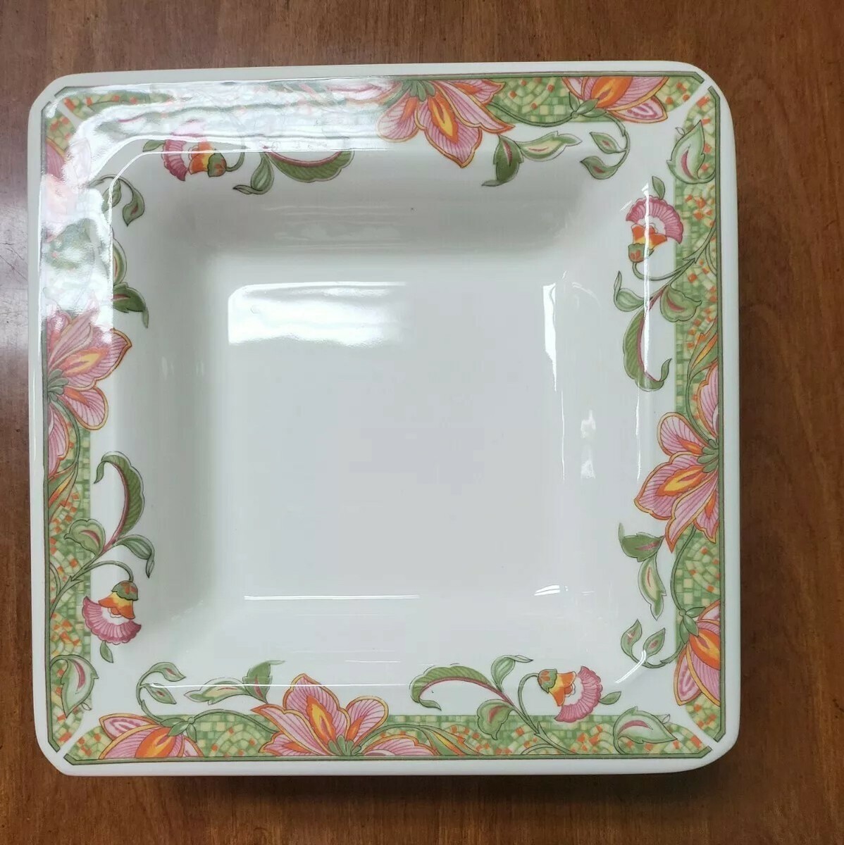 Tiffany Boutique 8 1/4 Tiffany Boutique 8 1/4