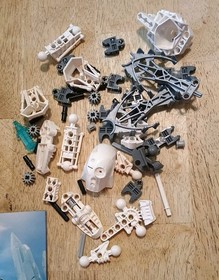 LEGO BIONICLE: Nuju (8606) Complete With Instructions In Canister