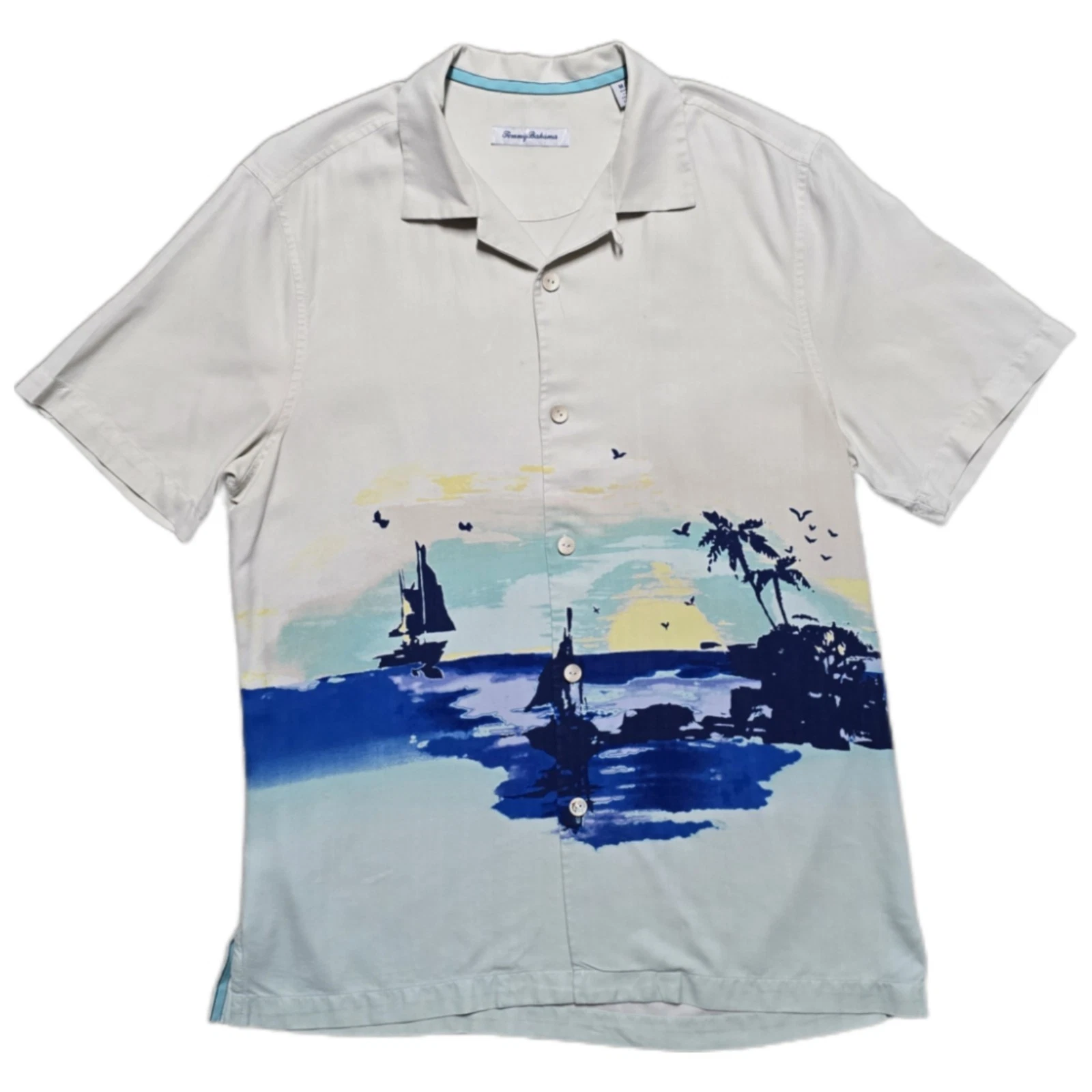 Tommy Bahama Silk Shirt Mens M Cream Hawaiian Sunset Sails Holiday Camp