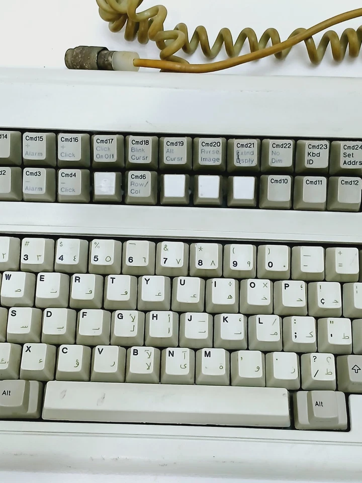 老式 IBM 键盘不起作用 - 仅适用于零件 - 废纸 — 第 3/4 张图片