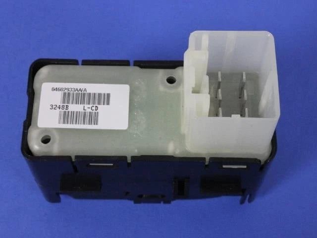 For Jeep Grand Cherokee 08 Rear Driver or Passenger Side Door Window Switch Foto 2 de 4