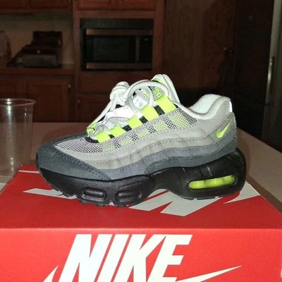 Nike Air Max 95 Kids Sneaker Gray White Neon Yellow Black Low Top