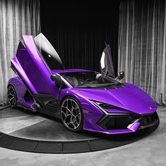 Lamborghini Revuelto Front Upper Body