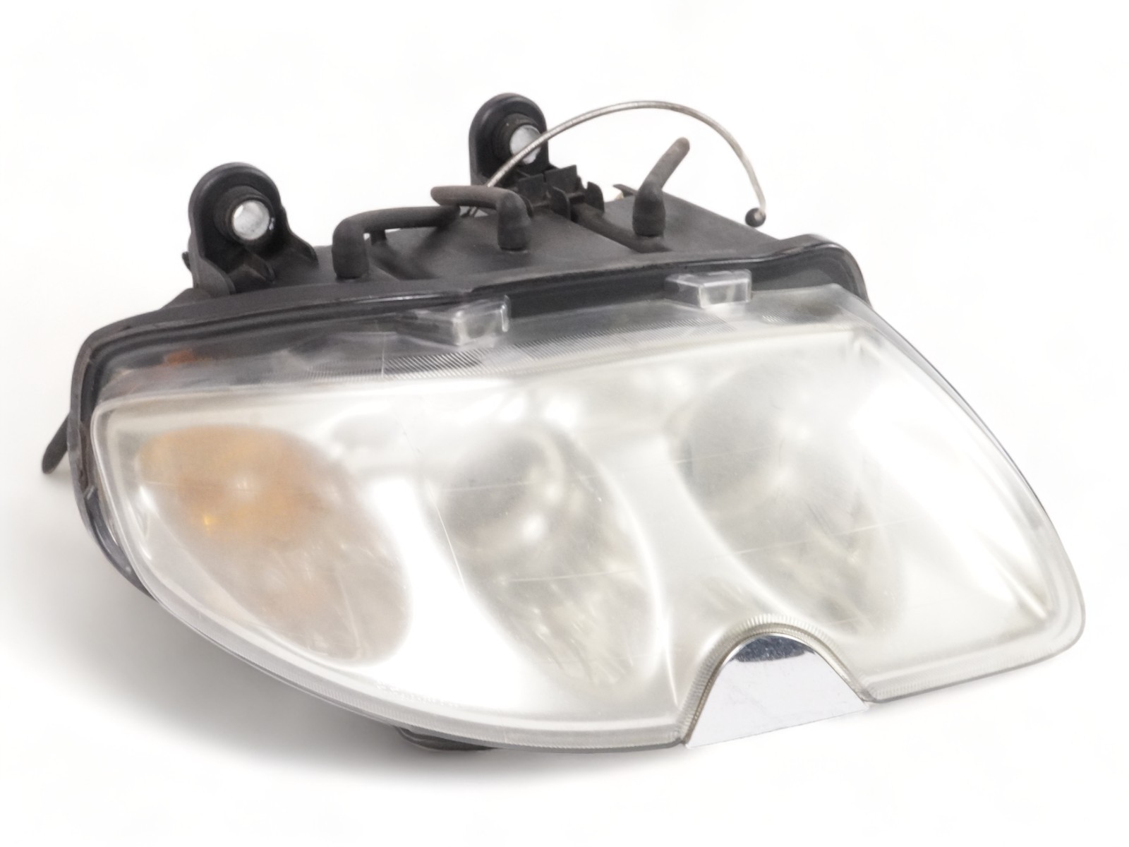 2003-2008 Maserati Quattroporte M139 OEM Right Side Headlight Xenon W/ Washer