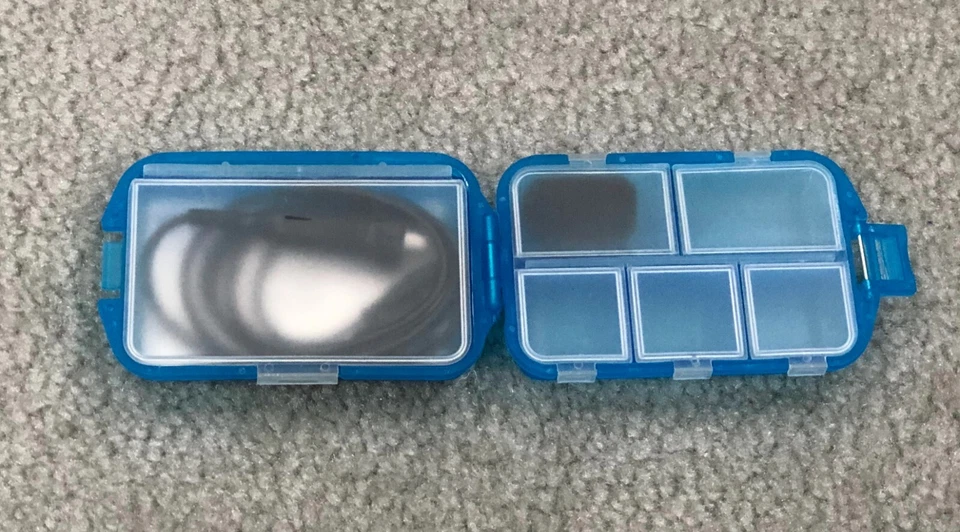 Lectrosonics M152/SM5P omnidirectional lav mic, 5-pin plug w/ water/dust sleeve - Image 3 of 4