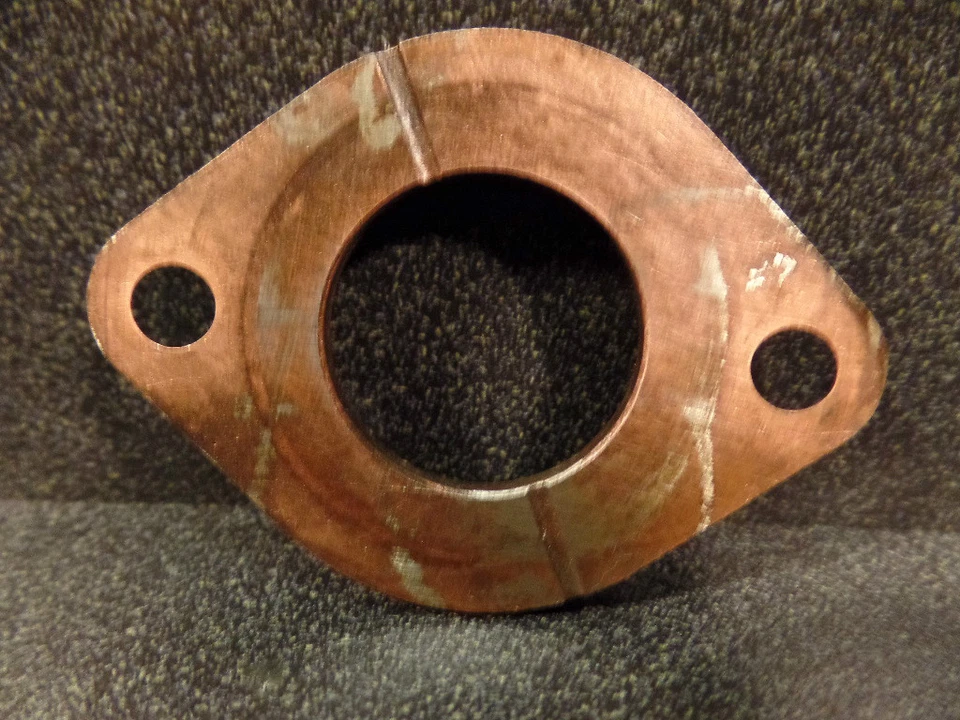 TRIUMPH TROPHY DAYTONA TIGER T100 T100S SPORTS 500 ESCAPE ÁRBOL DE LEVAS PLACA DE RETENCIÓN Foto 3 de 4