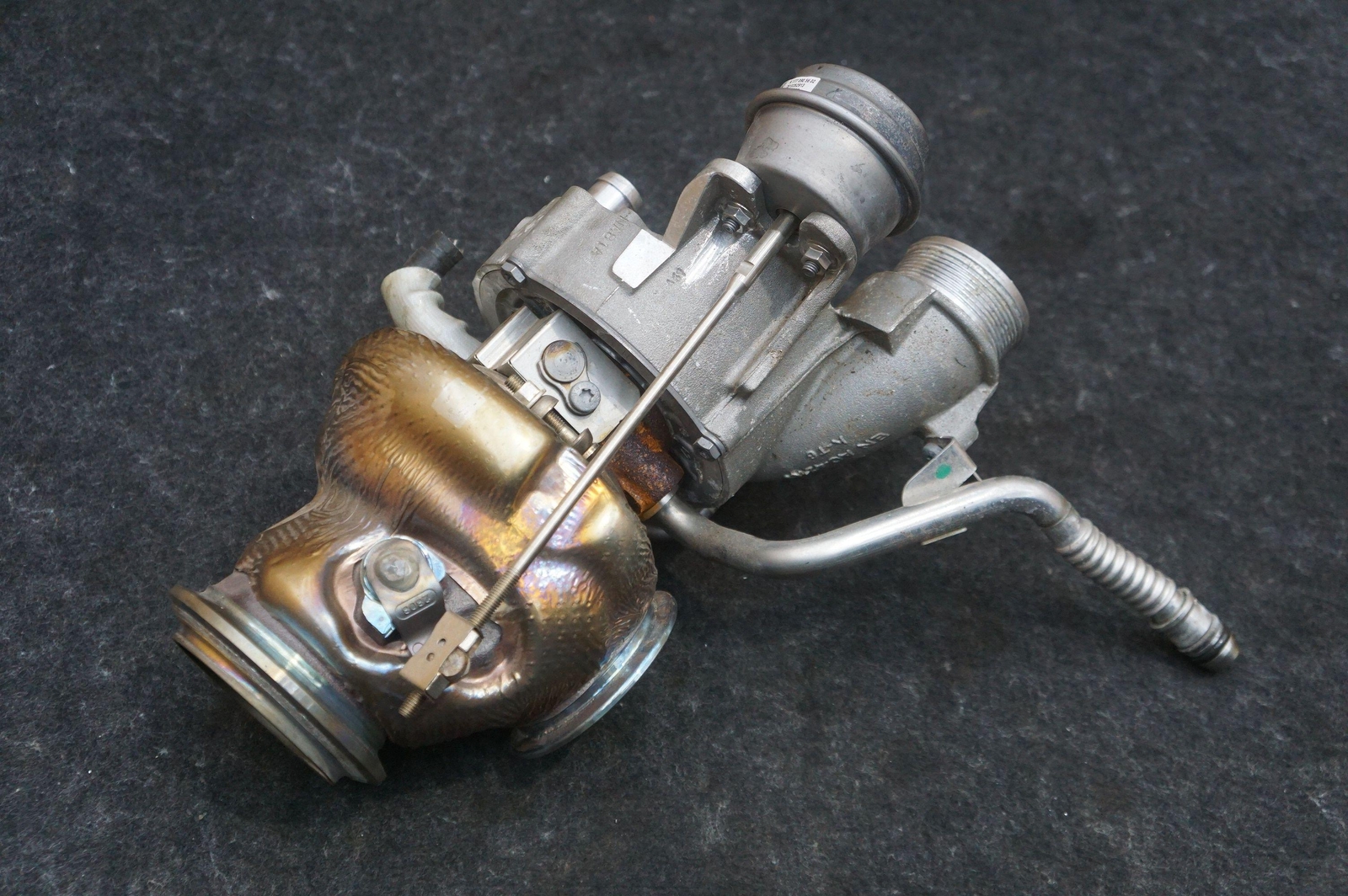 Left Engine Turbo Turbocharger Assembly OEM A1770905602 Aston Martin Dbx 707 23
