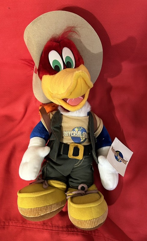 Universal Studios Hiking Woody Woodpecker With Backpack 15" Plush with Tag