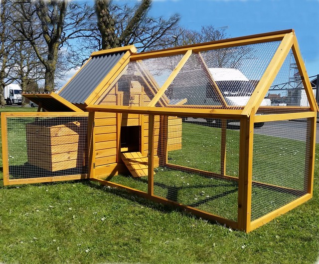 Eco600 Chicken Coop Run Hen House Poultry Coops Rabbit Hutch Plastic Plus Run