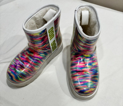 UGG Mini Pixelate Bootie Size 6 Women's Classic Clear