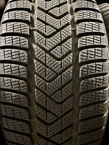 GOMME USATE D'OCCASIONE PER AUTO TUTTE LE MISURE DISPONIBILI - Foto 6 di 13