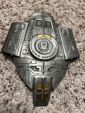 Franklin mint Star Trek defiant pewter ship