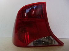 2001 2002 Ford Focus Sedan Driver Lh Incandescent Tail Light 2 Bulbs Oem